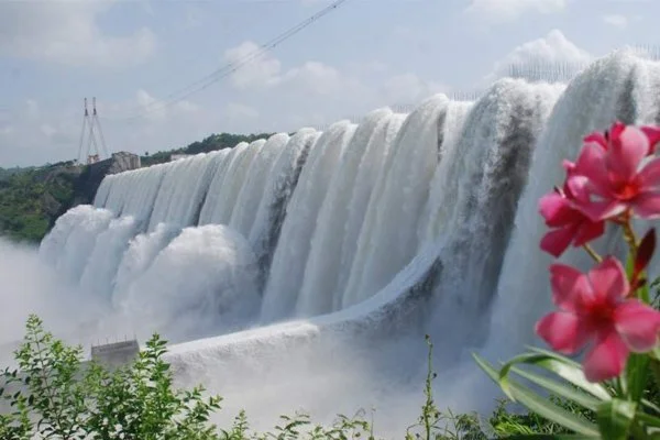 sardar-dam